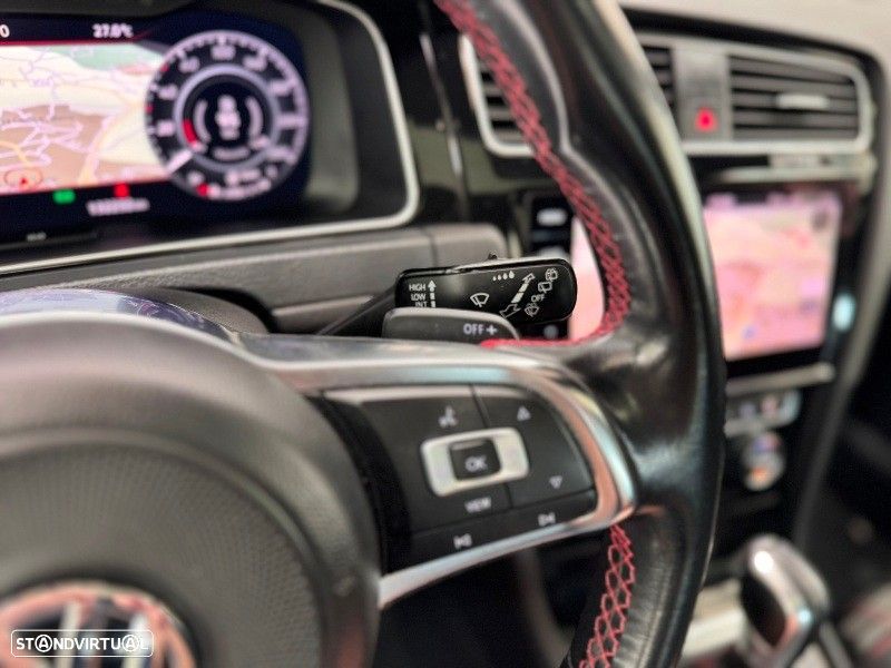 VW Golf 2.0 TSI GTI DSG Performance - 29