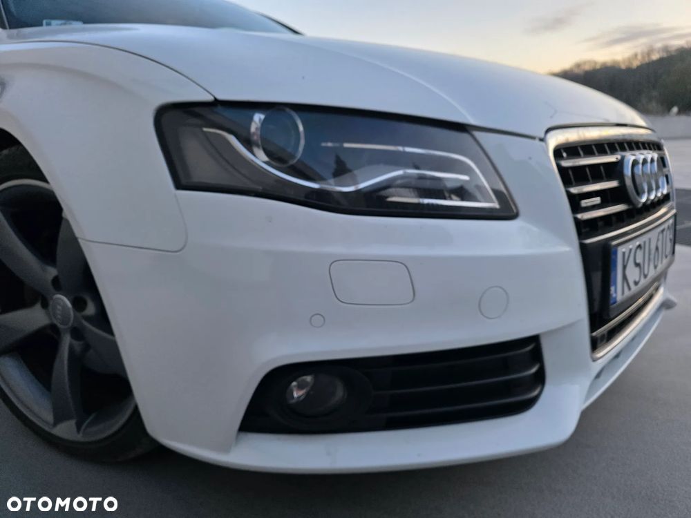 Audi A4 Avant 3.0 TDI DPF quattro S line Sportpaket (plus) - 15