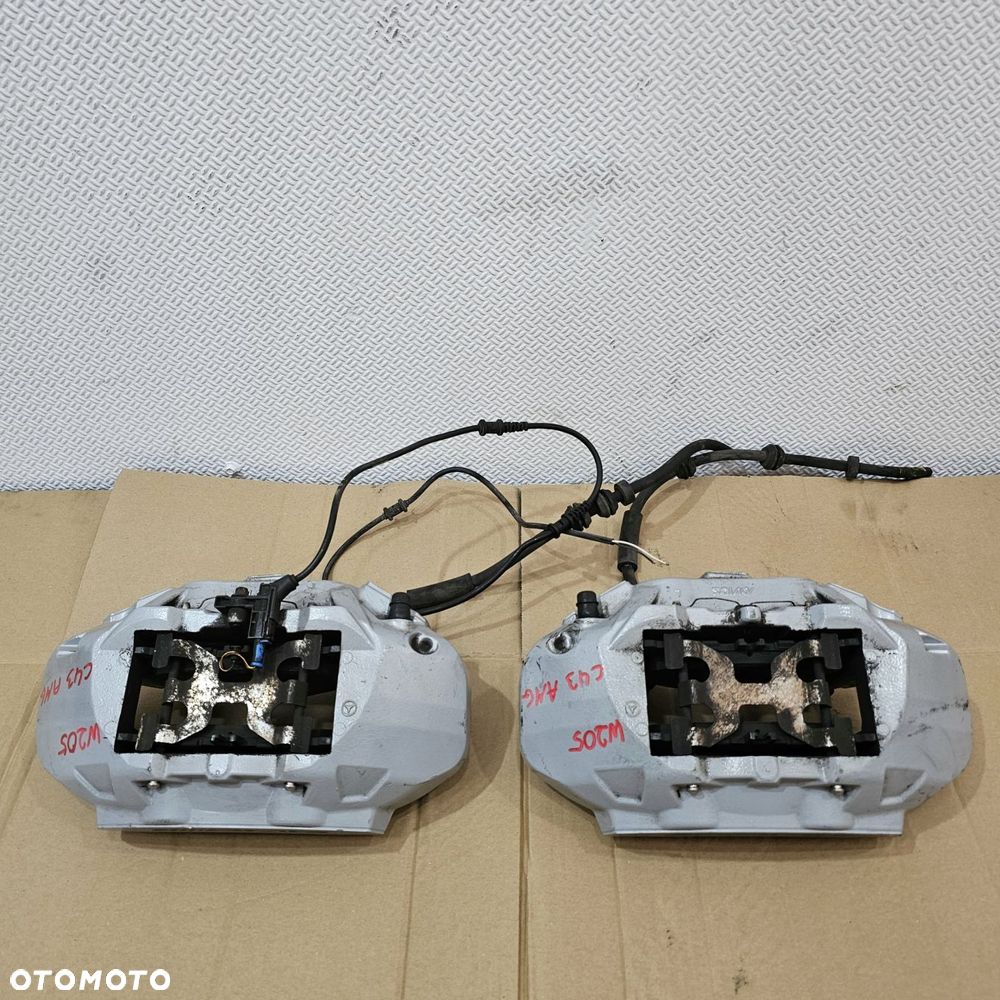 mercedes c-klasa w205 c43 amg zacisk hamulcowy przód przedni lewy prawy - 2