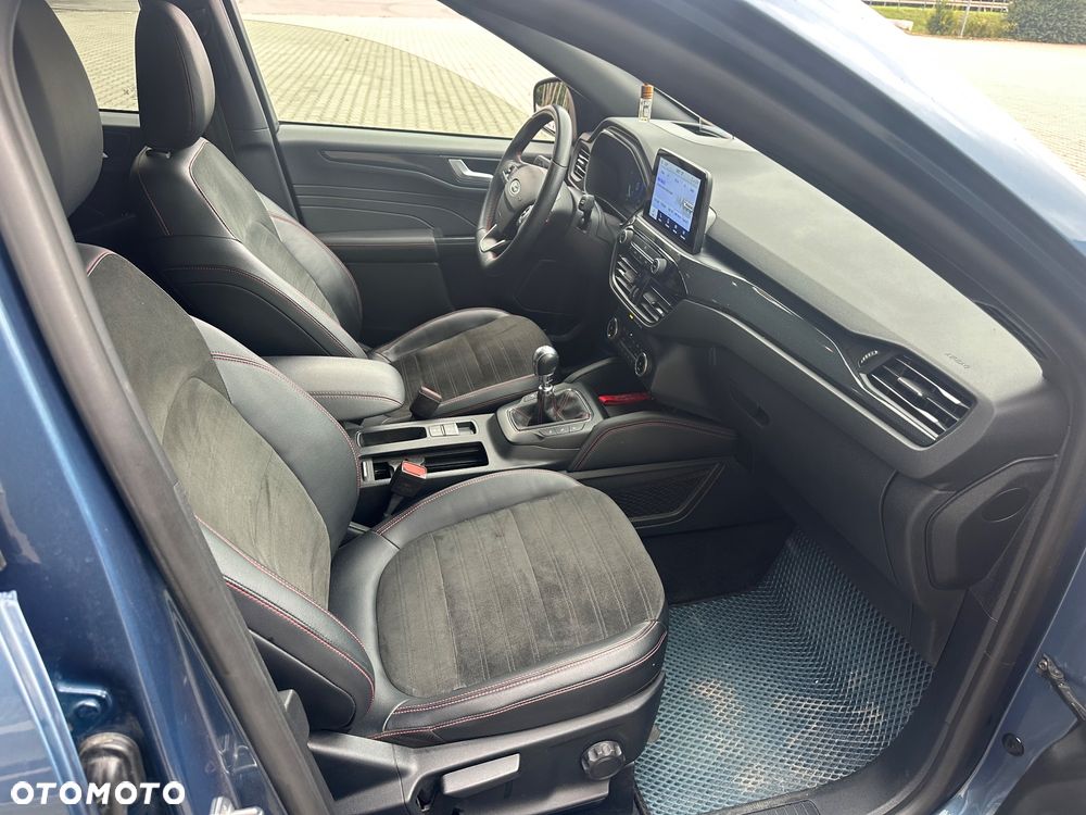 Ford Kuga 1.5 EcoBoost FWD ST-Line X - 8