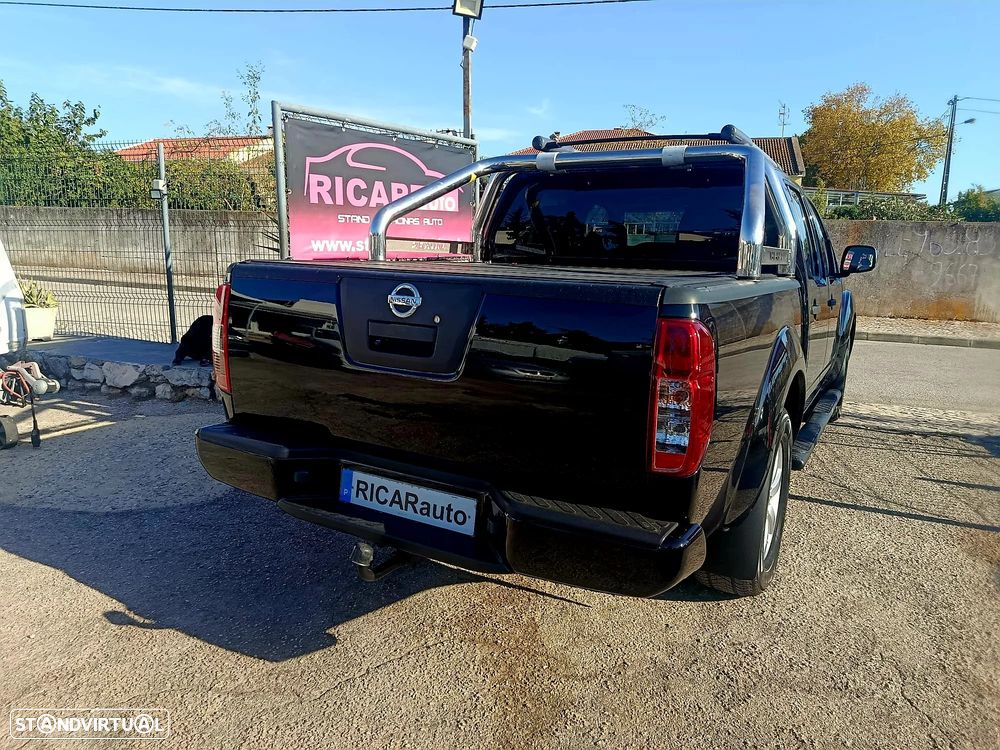 Nissan Navara 2.5 dCi CD LE 4WD - 35