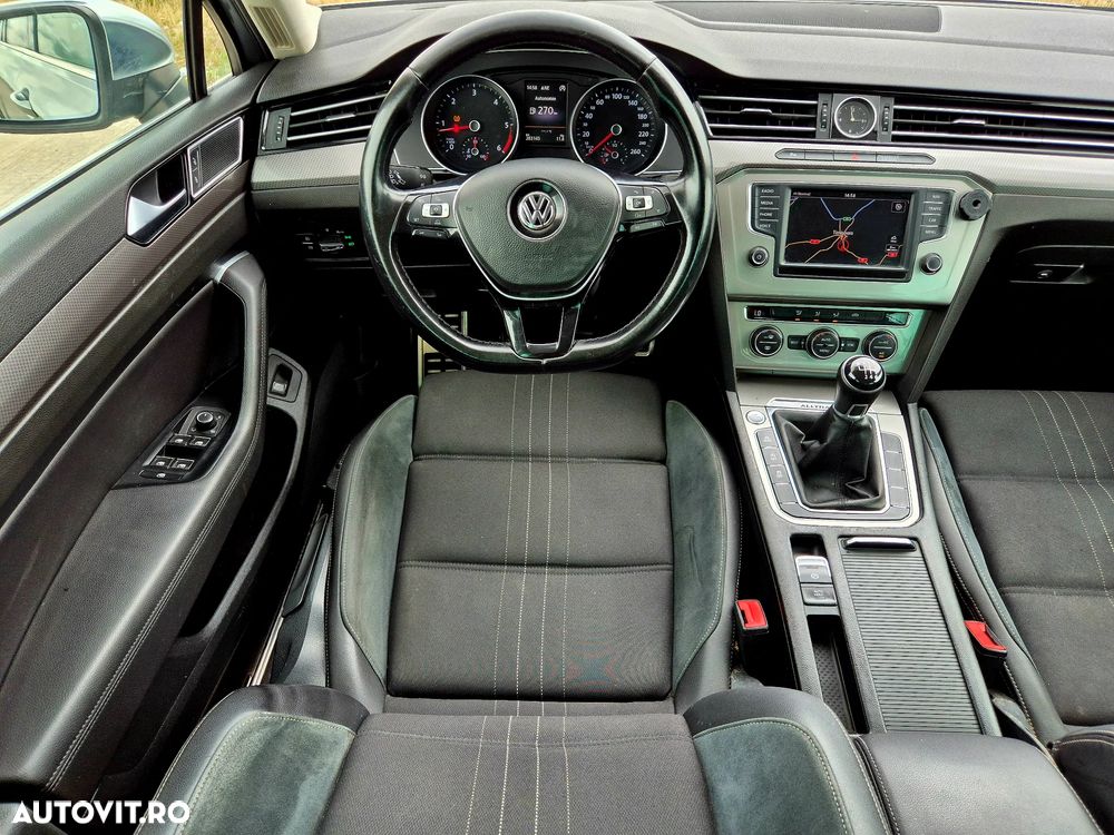 Volkswagen Passat Alltrack 2.0 TDI 4Motion - 10