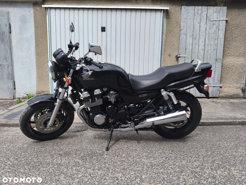 Honda CB - 9
