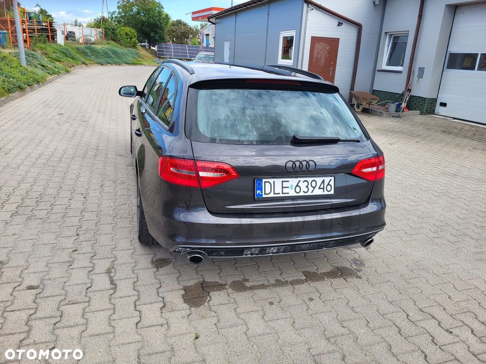 Audi A4 Avant - 5