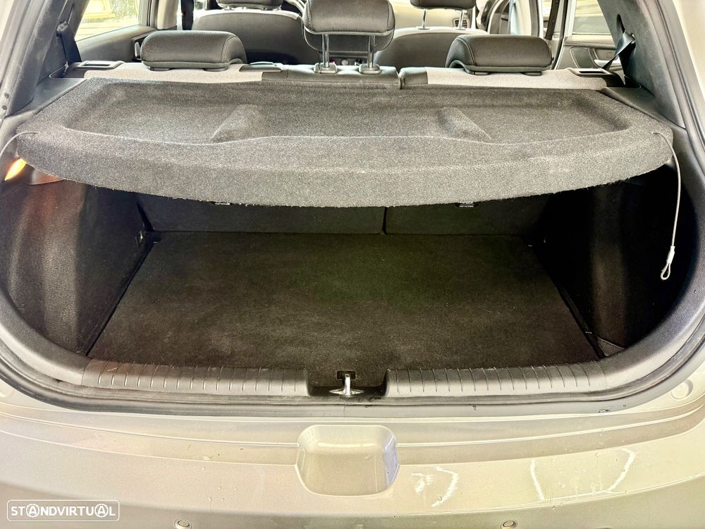 Hyundai i20 1.1 CRDi Style - 15