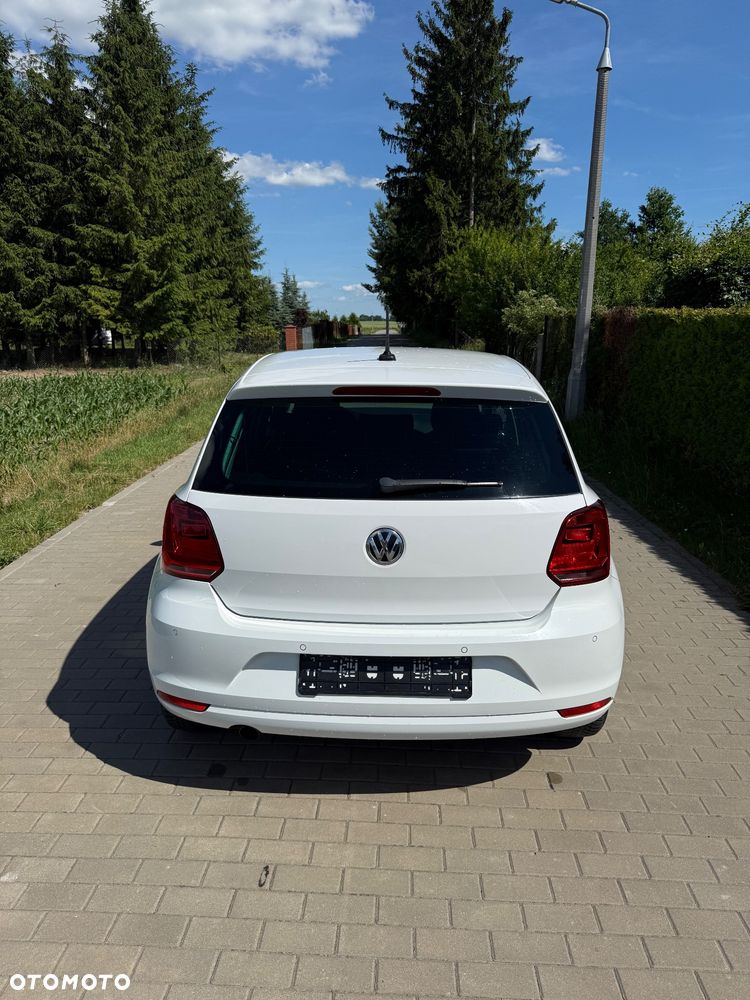 Volkswagen Polo 1.4 TDI Blue Motion Technology Allstar - 4