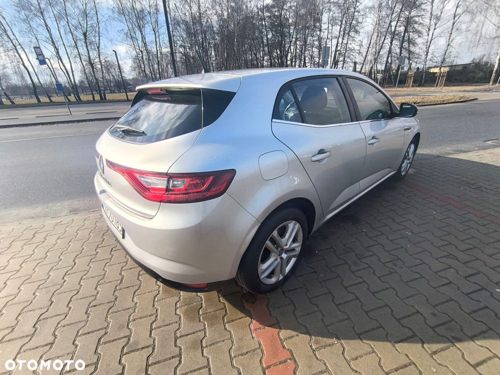 Renault Megane TCe 140 GPF EDC ZEN - 20
