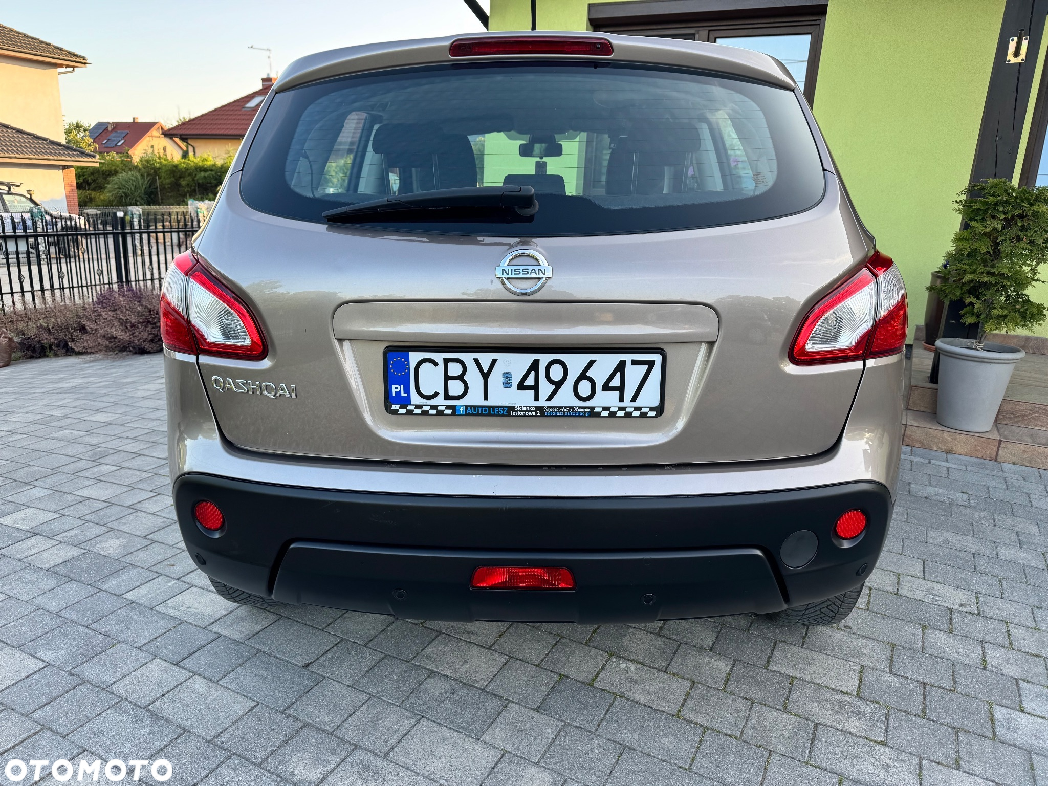 Nissan Qashqai 2.0 4x4 visia - 13