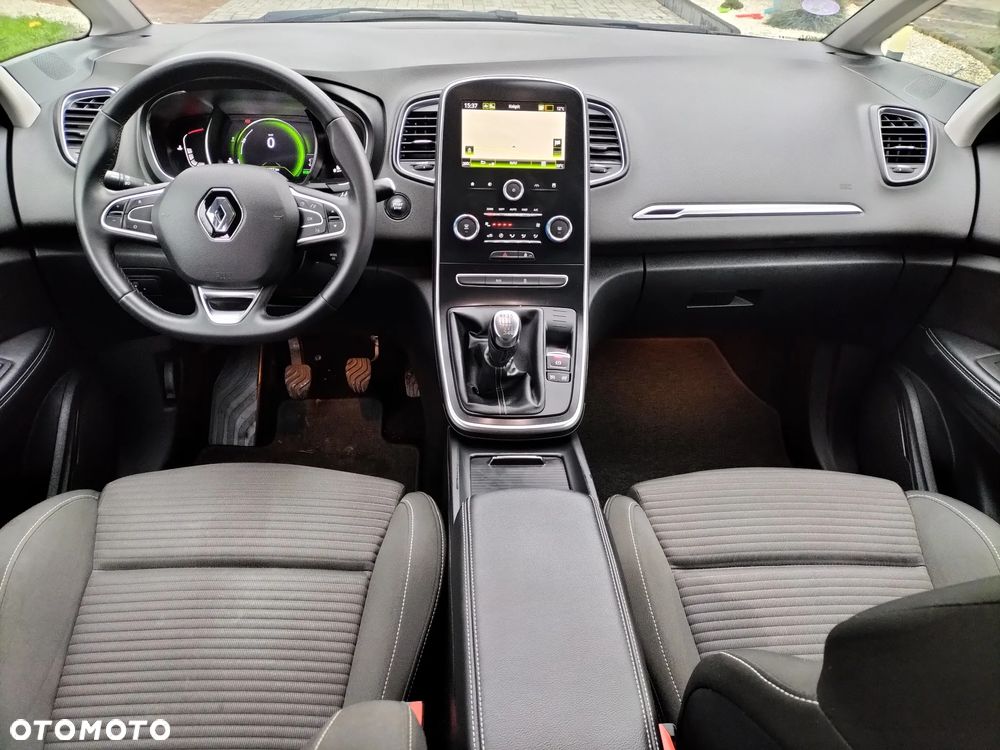 Renault Scenic - 21