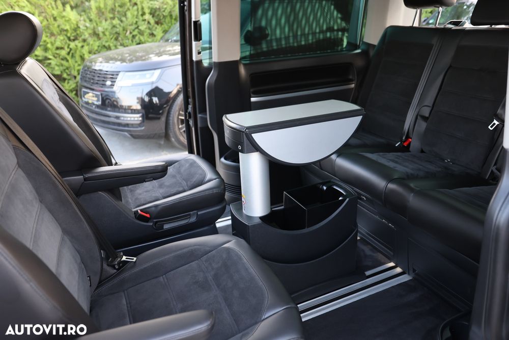 Volkswagen Multivan - 17