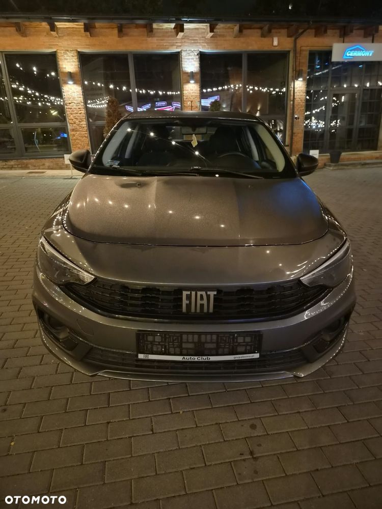 Fiat Tipo - 12
