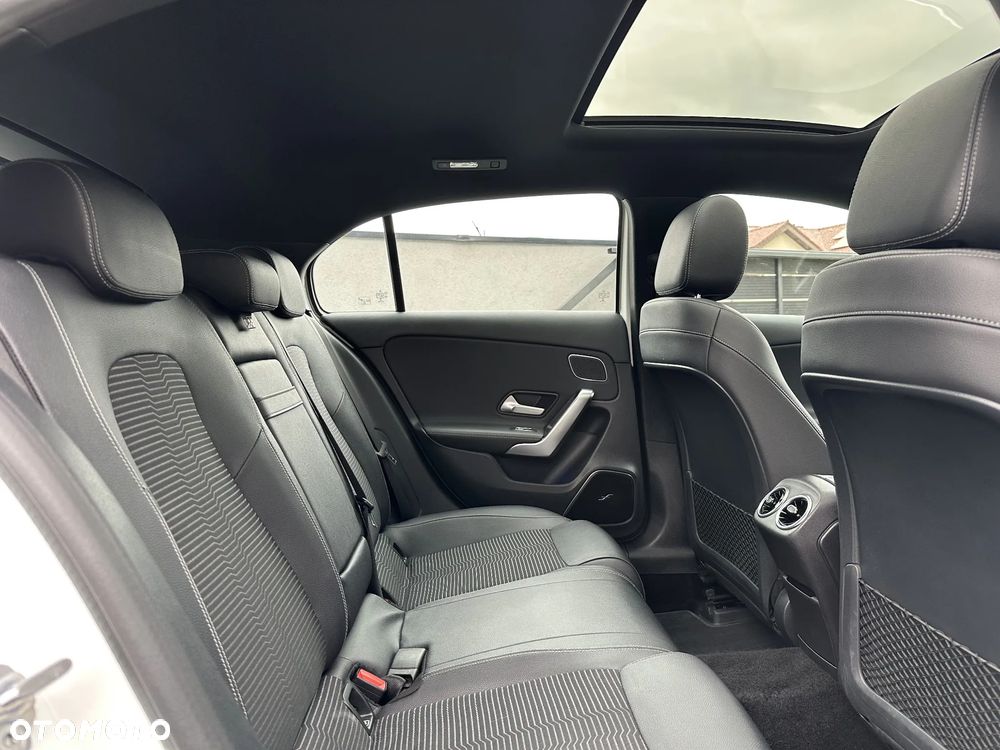 Mercedes-Benz Klasa A 250 Progressive 7G-DCT - 20