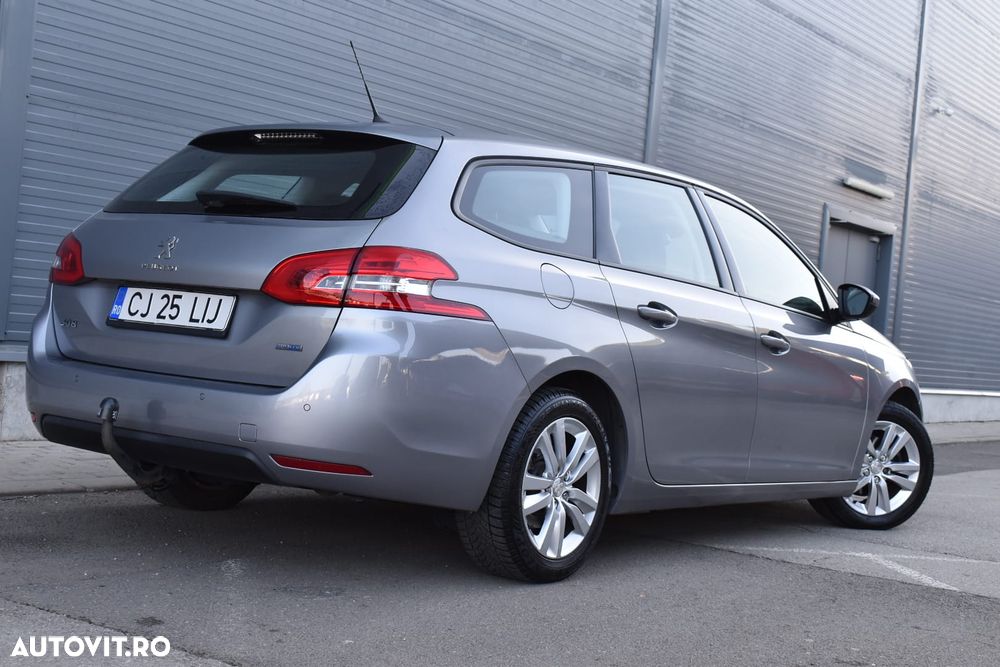 Peugeot 308 - 4
