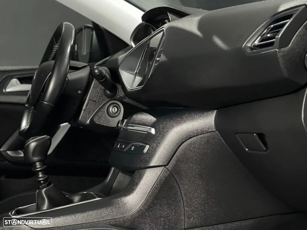 Peugeot 308 - 9