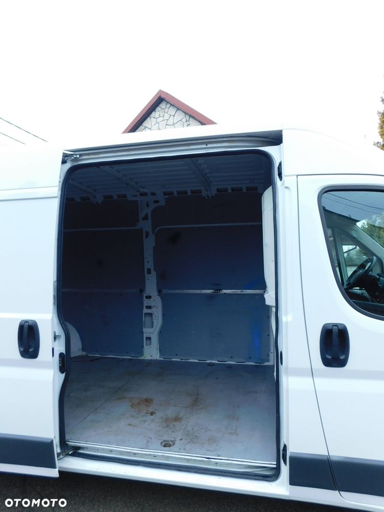 Fiat Ducato L2H2 teilverglast S&S - 10