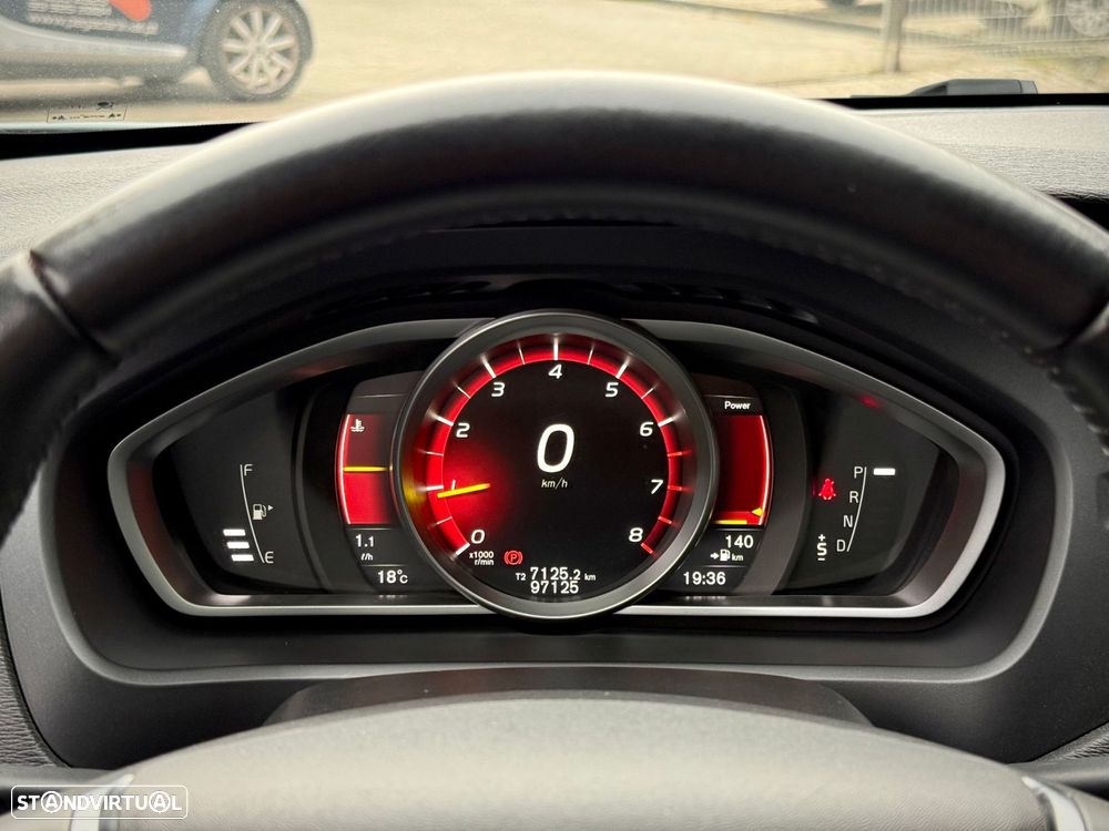 Volvo V40 1.5 T3 Sport Edition Geartronic - 12