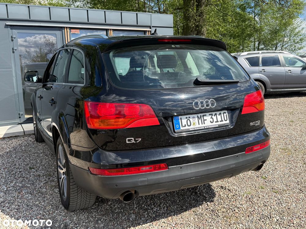 Audi Q7 3.0 TDI DPF quattro tiptronic - 12