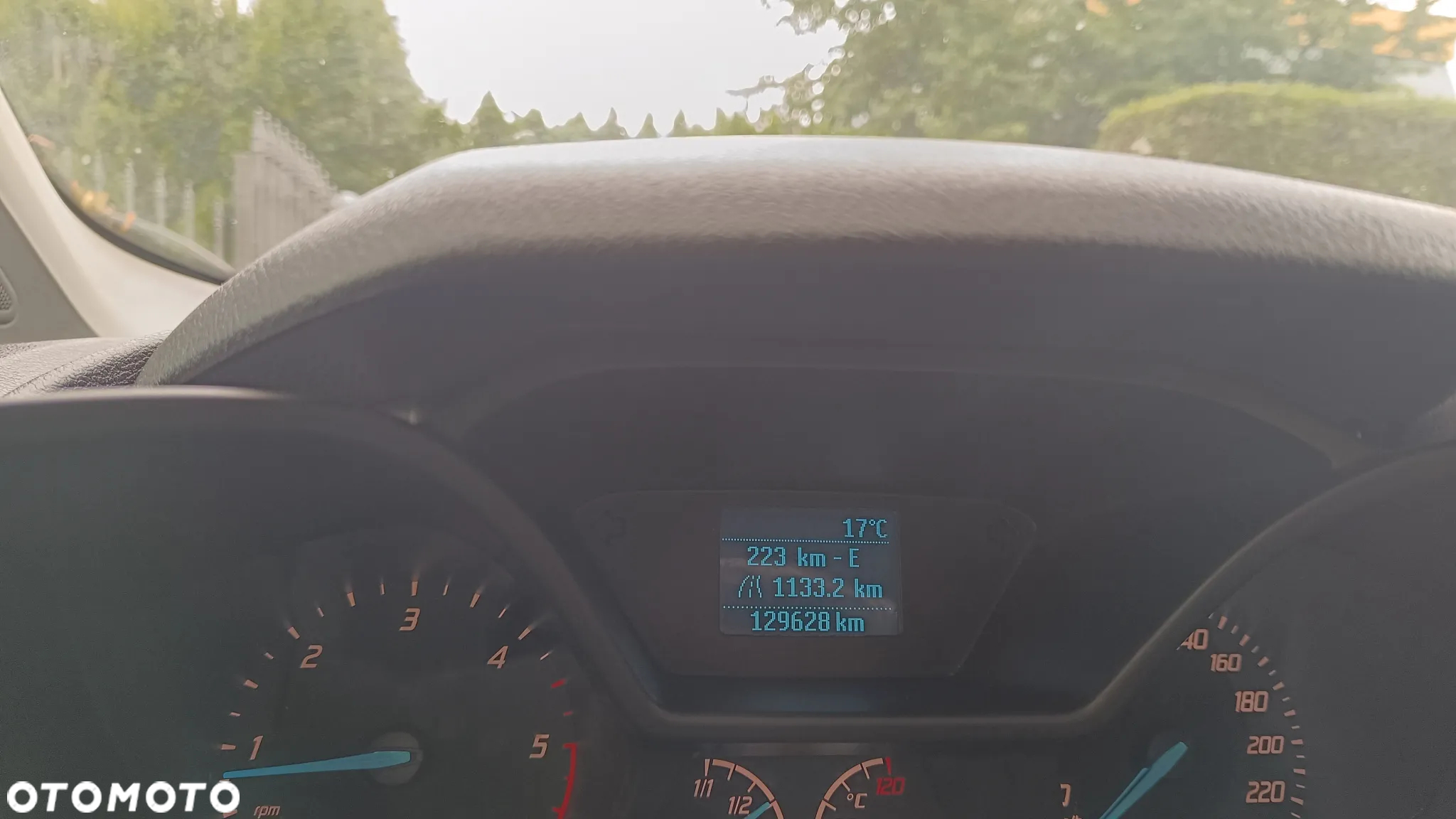 Ford Transit Connect - 10