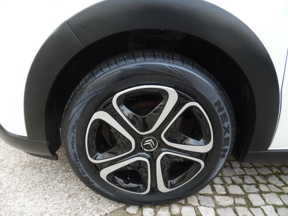 Citroën C3 1.2 PureTech Feel Pack - 41