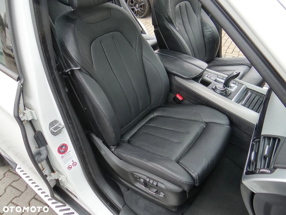 BMW X5 xDrive40d - 34