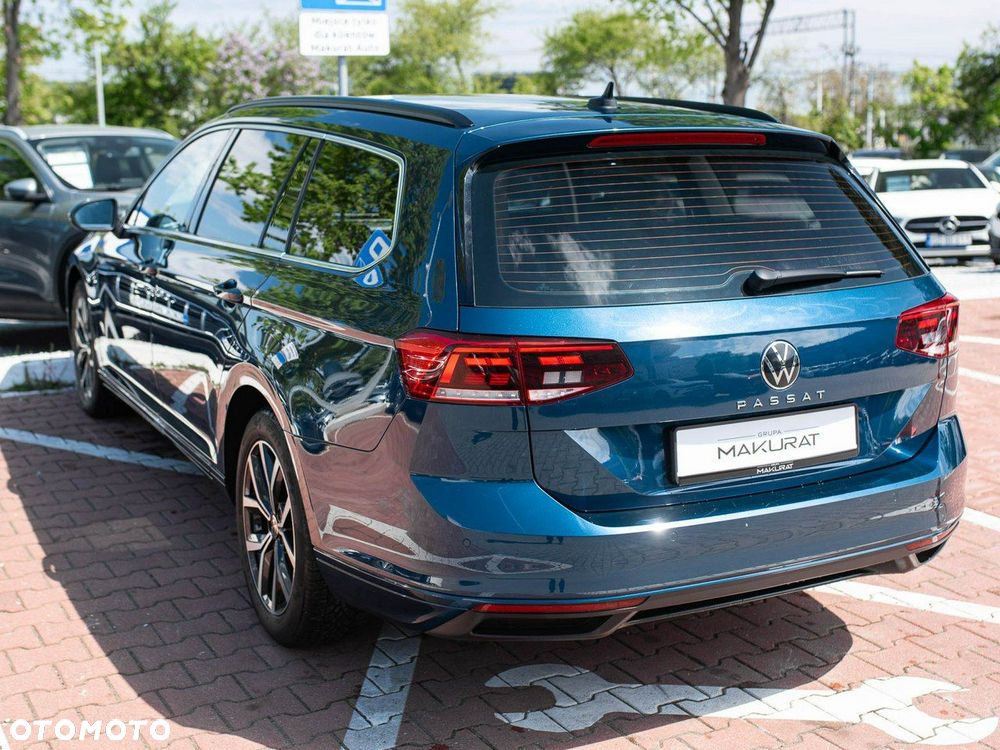 Volkswagen Passat - 5