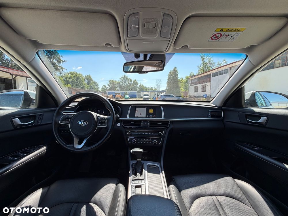 Kia Optima Plug-in Hybrid - 29