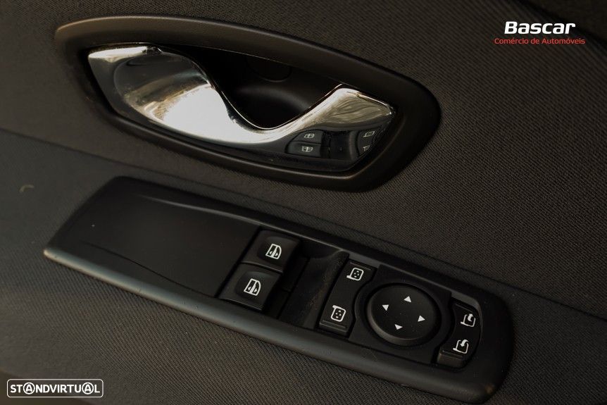 Renault Mégane Coupe - 24