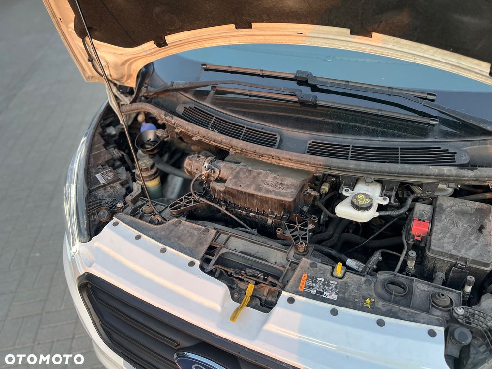 Ford Transit Custom - 16