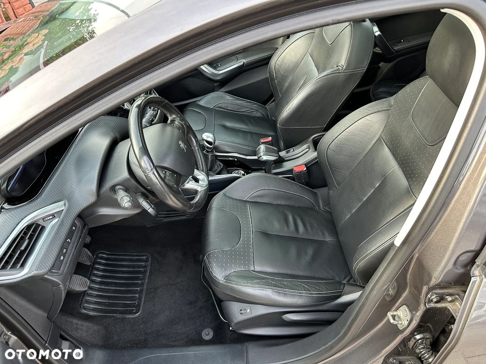 Peugeot 2008 - 20