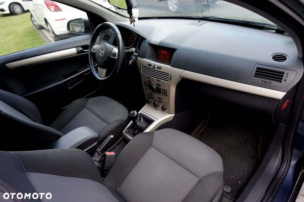Opel Astra 1.6 Cosmo - 5