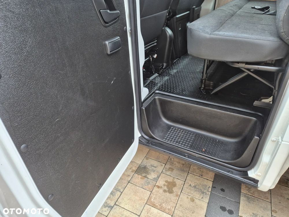 Iveco IVECO 35C14 SKRZYNIA 3.70DŁ DOKA KLIMA TEMPOMAT WEBASTO - 32