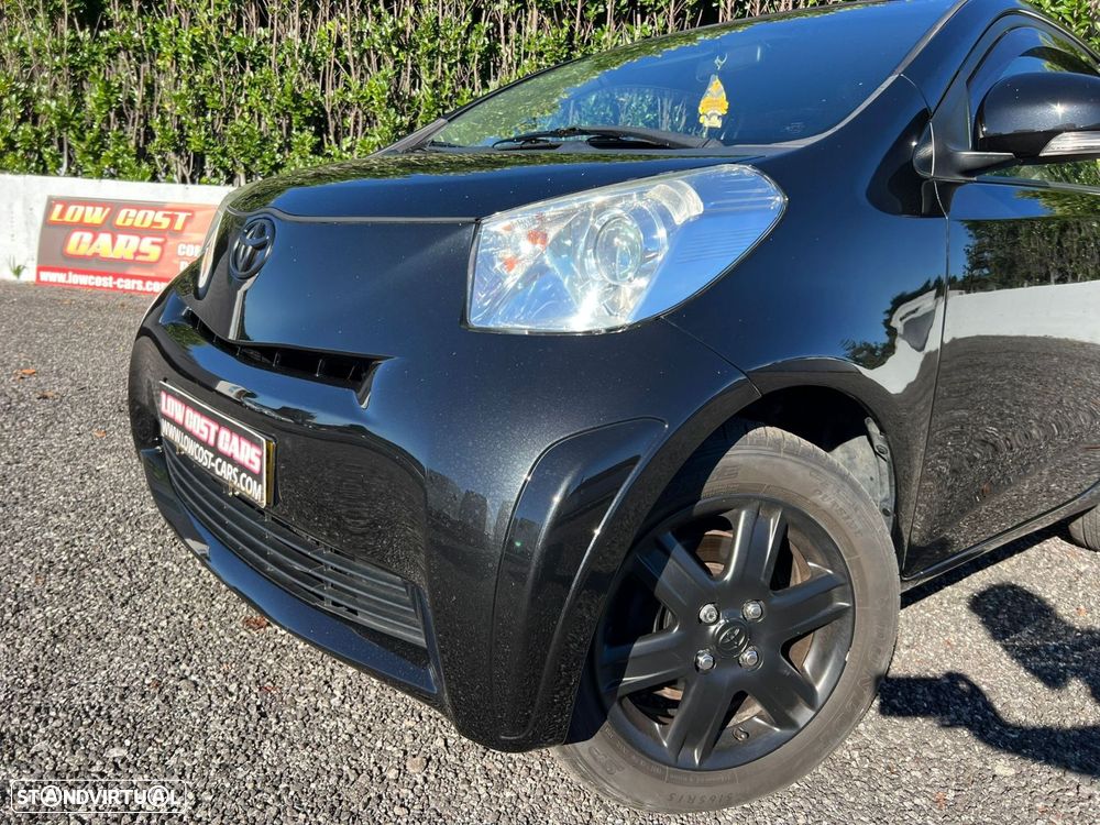 Toyota iQ 1.4 D-4D - 19