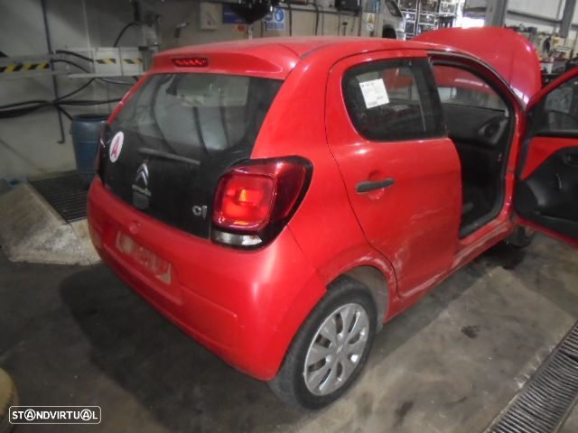 Carro MOT: 1KR  384F CFB CXVEL: C551 CITROEN C1 2 2015 1.0 VTI 69CV 5P VERMELHO GASOLINA - 9