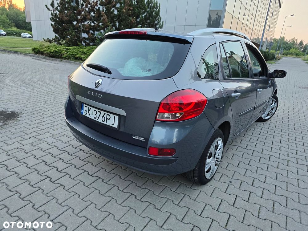Renault Clio 1.2 16V All Inclusive - 3