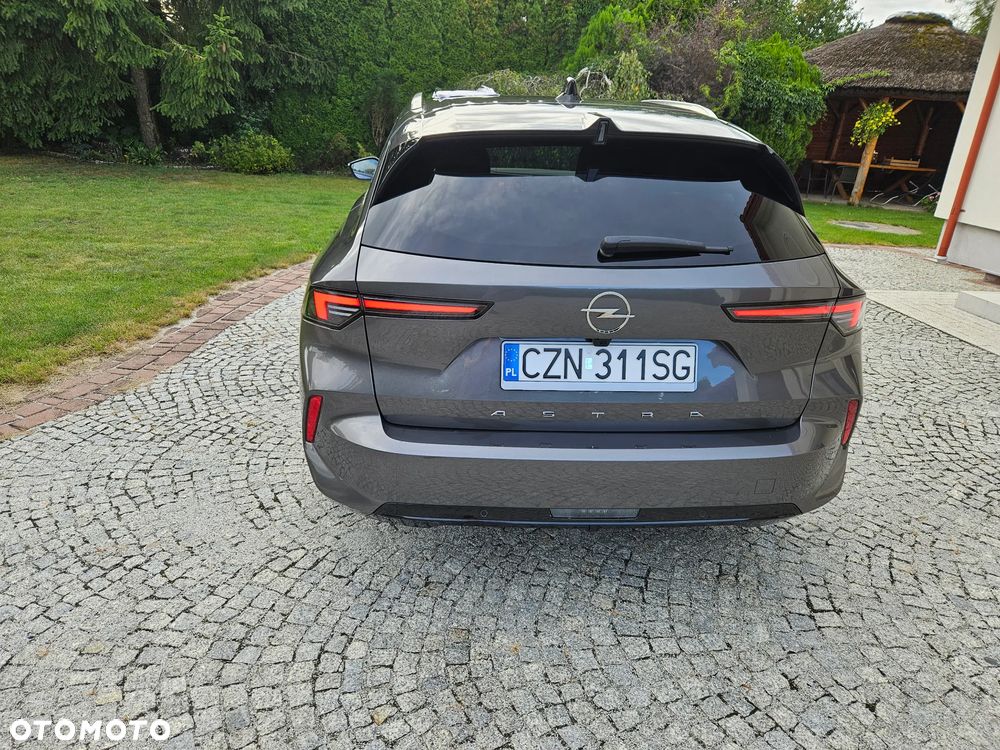 Opel Astra 1.5 D Business Edition - 4