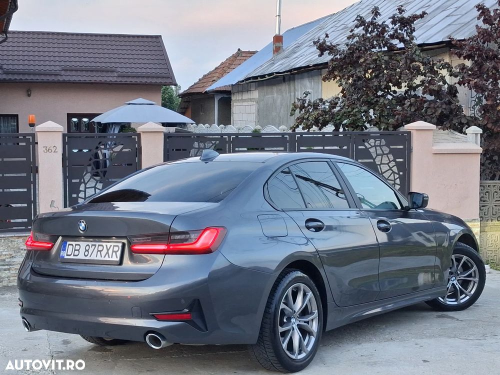 BMW Seria 3 320d Aut. - 4