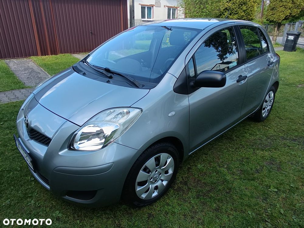 Toyota Yaris 1.33 Luna - 3