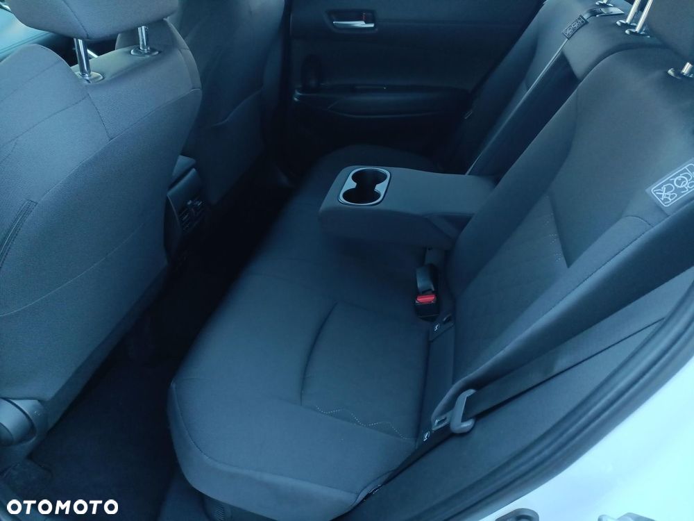 Toyota Corolla Cross 2.0 Hybrid Style AWD - 11