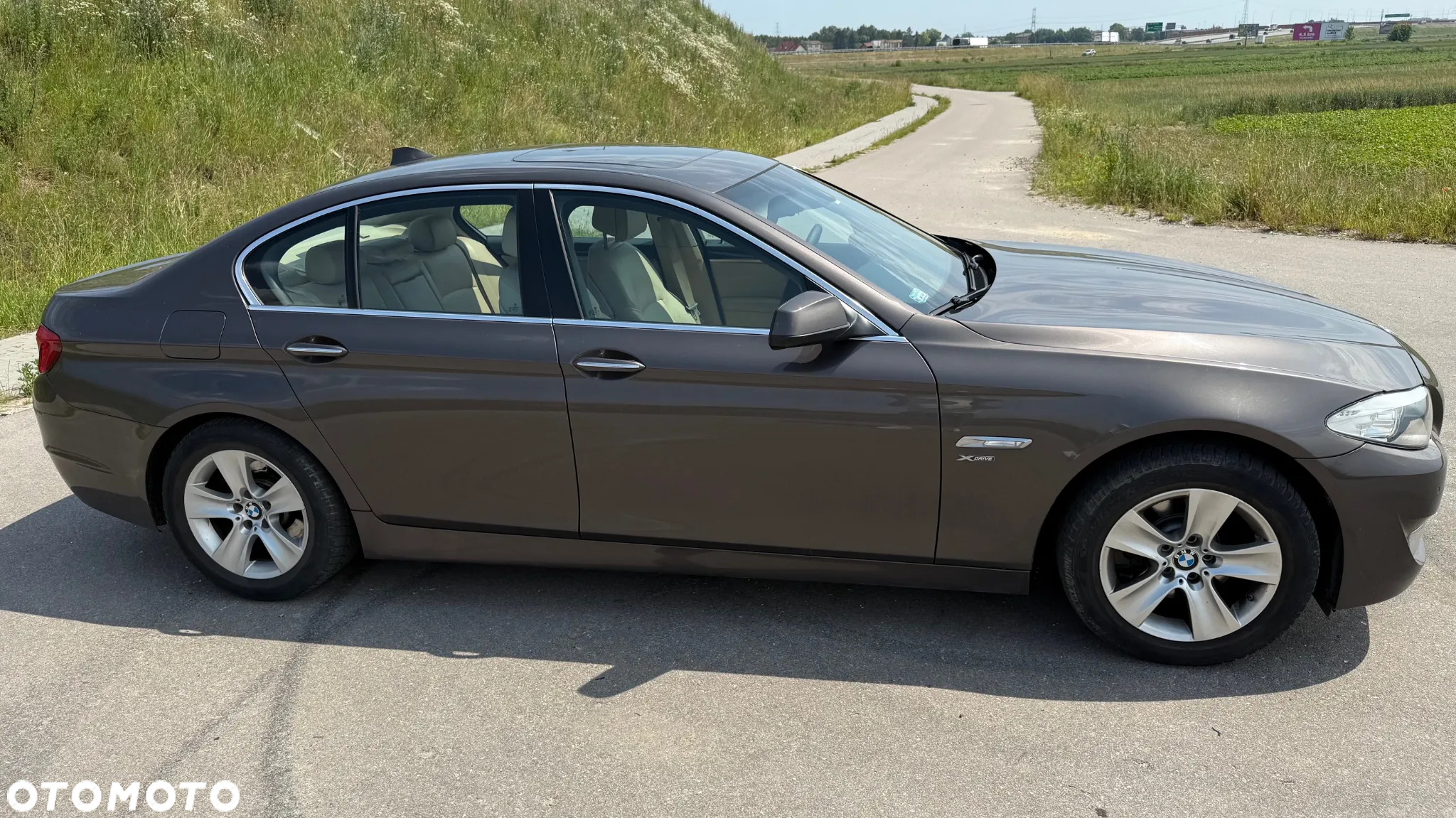 BMW Seria 5 528i xDrive - 3