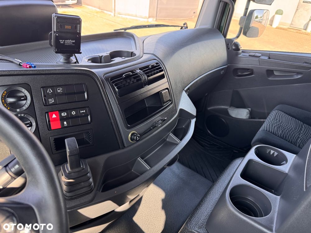 Mercedes-Benz ATEGO - 19