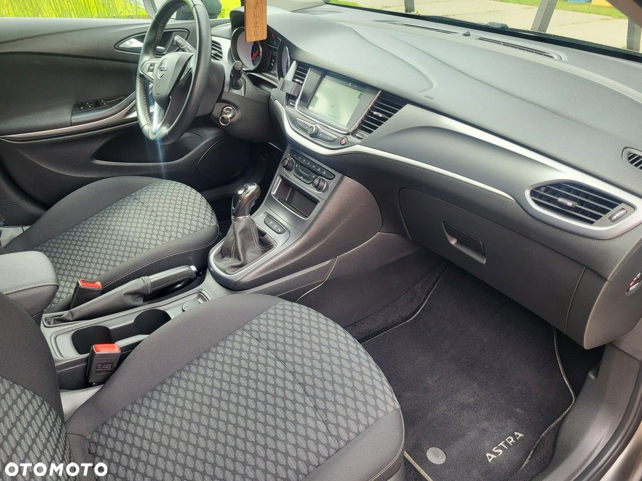 Opel Astra 1.5 D Start/Stop Business Edition - 17
