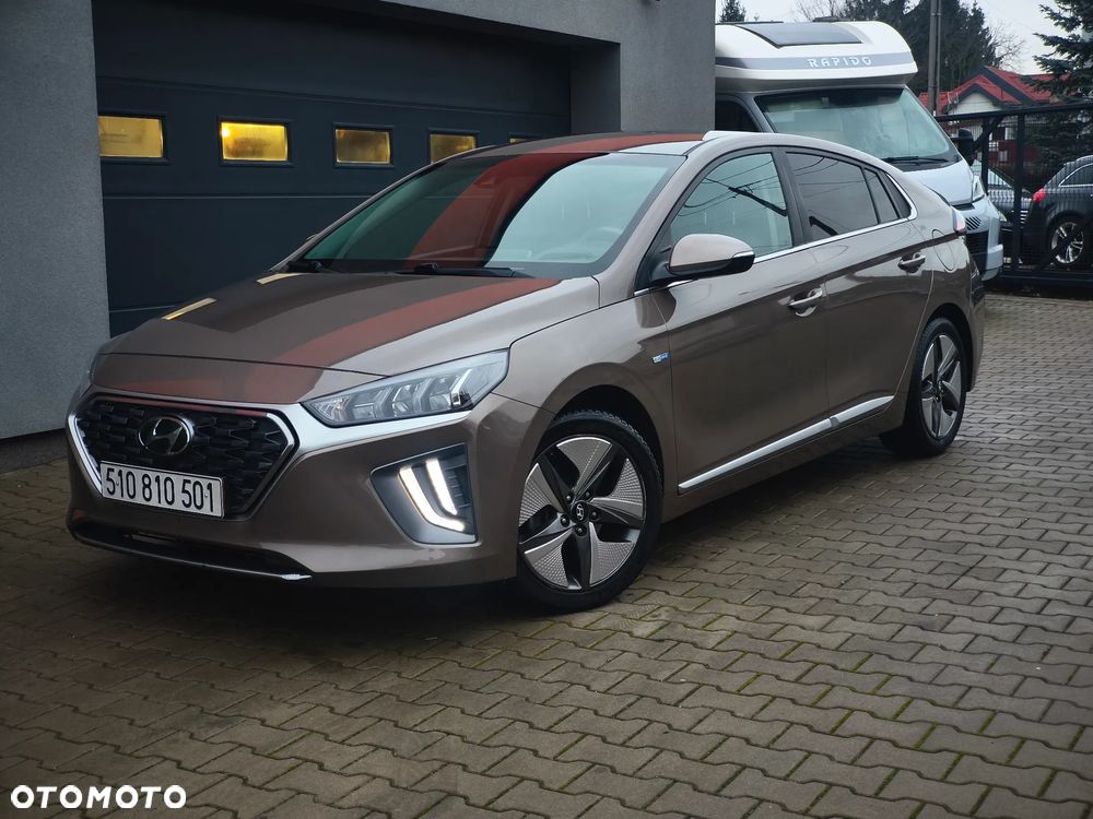 Hyundai IONIQ Hybrid Business - 1
