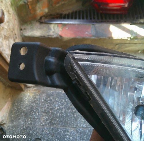 SSANGYONG KORANDO III LEWY HALOGEN ORYGINAŁ 83201-34 - 8