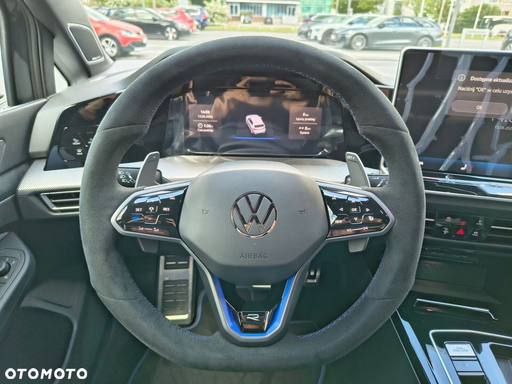 Volkswagen Golf - 15