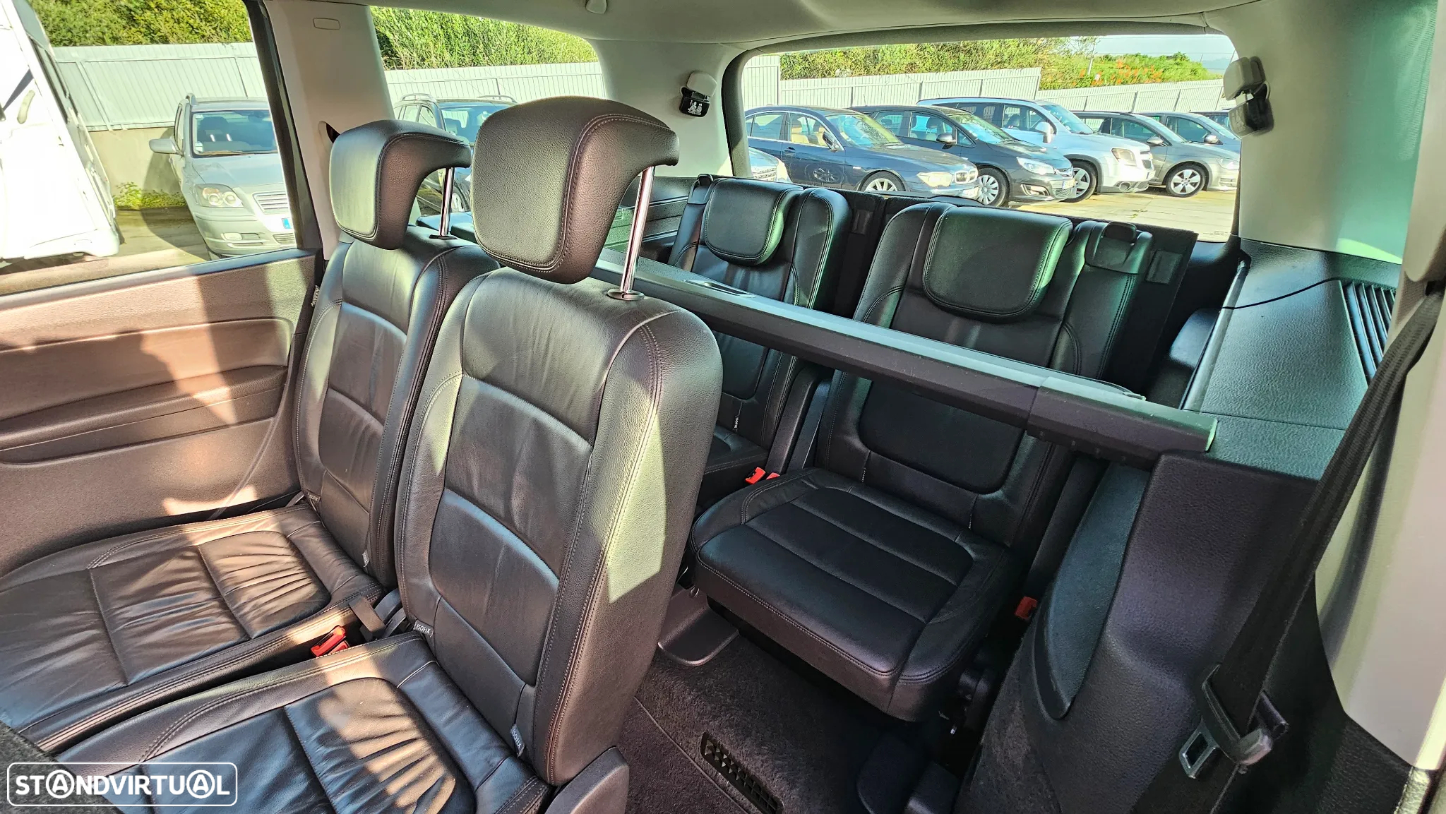 VW Sharan 2.0 TDI Highline - 26