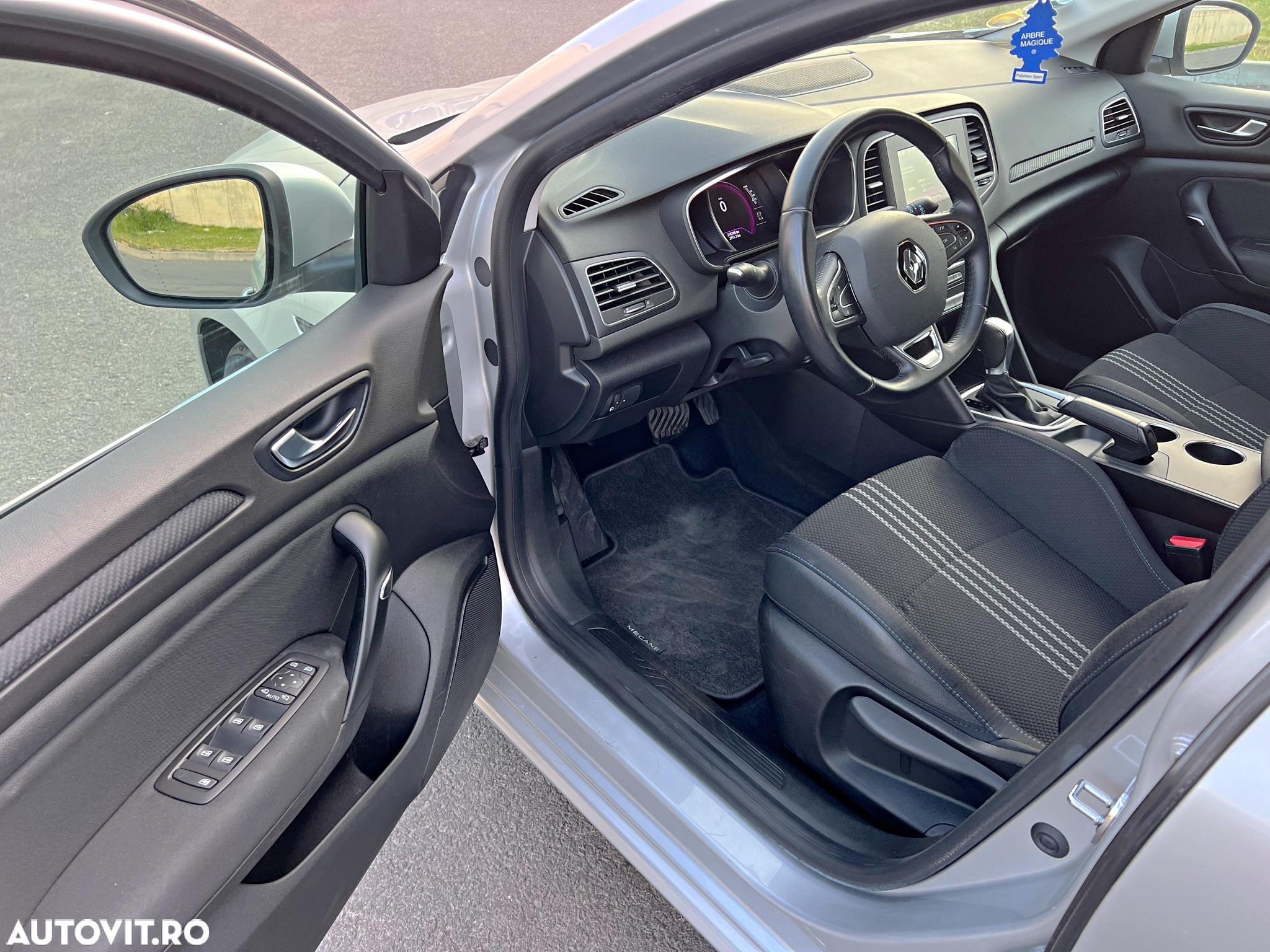 Renault Megane - 9