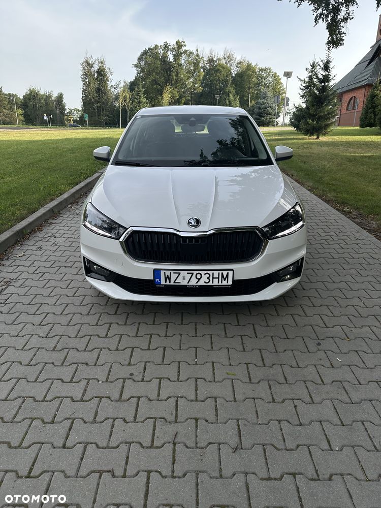 Skoda Fabia 1.0 Essence - 3
