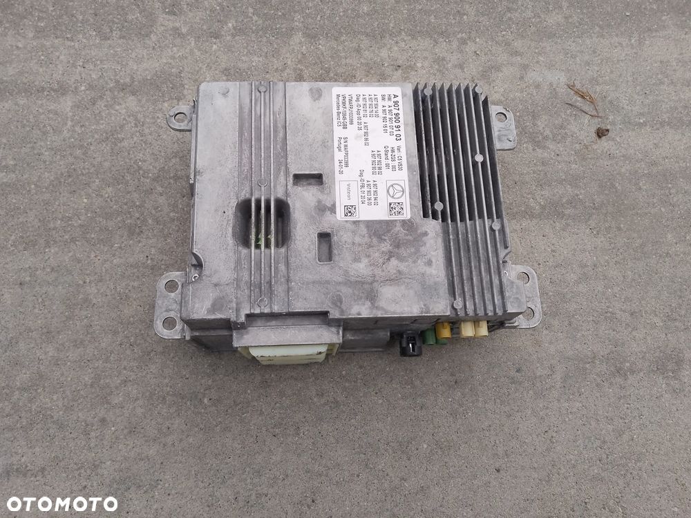 Mercedes W907 Radioodtwarzacz CD Stereo A9079009103 - 2