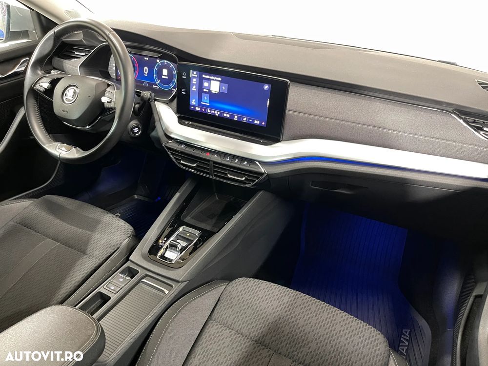 Skoda Octavia 2.0 TDI DSG Style - 9