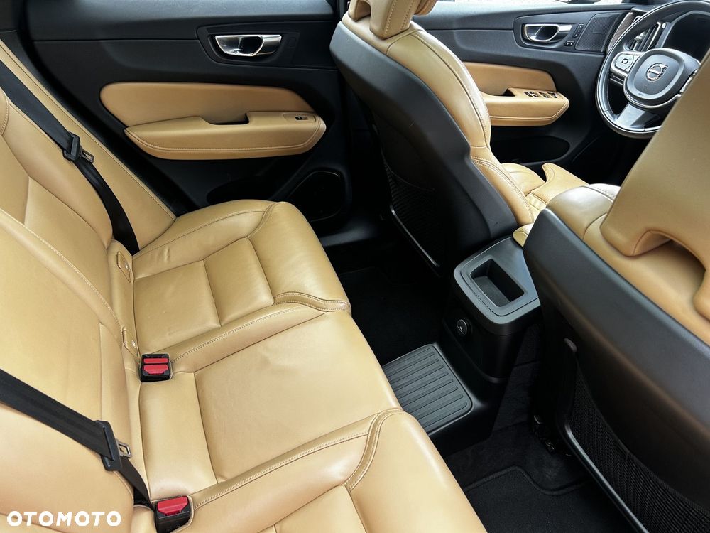 Volvo XC 60 - 11